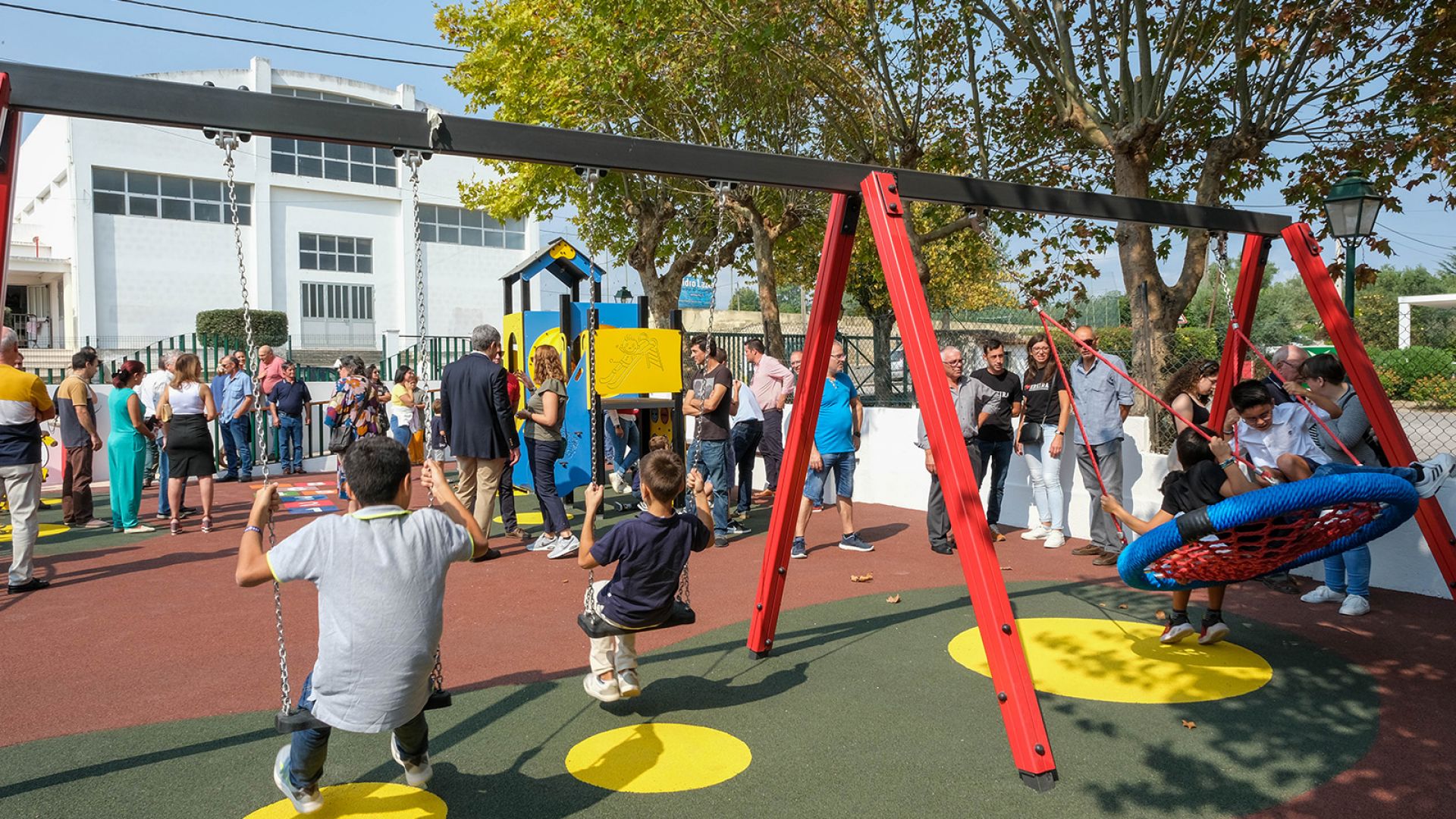 Inauguração do novo Parque Infantil da Ereira