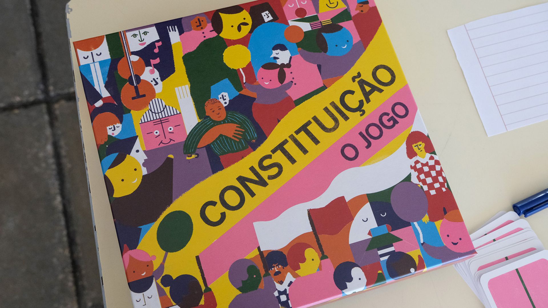 Câmara Municipal do Cartaxo promove cidadania ativa com o jogo “Constituição”