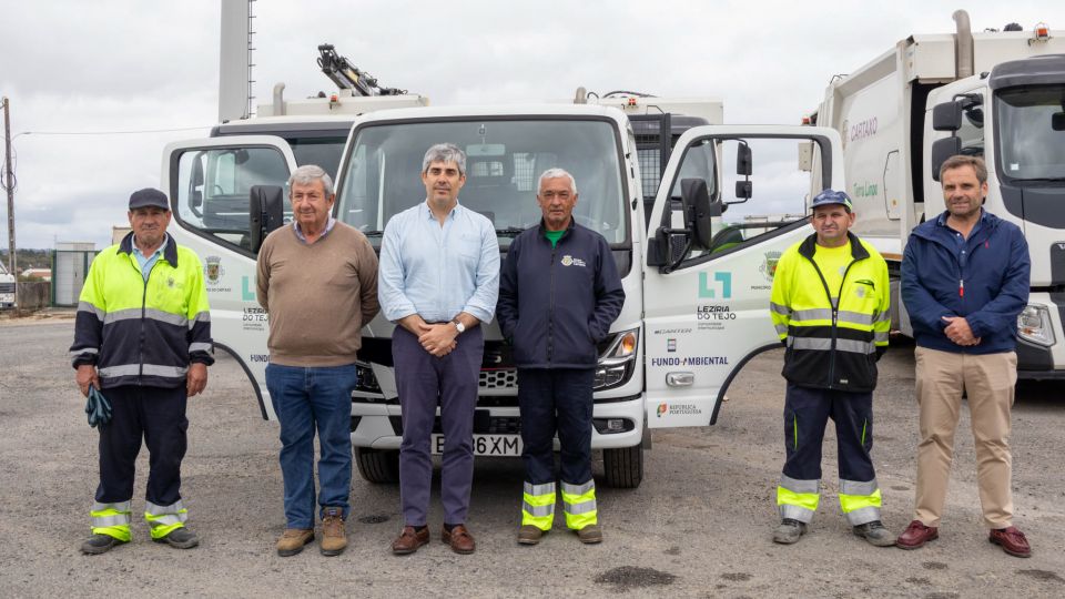 Cartaxo reforça valorização de biorresíduos com viatura elétrica