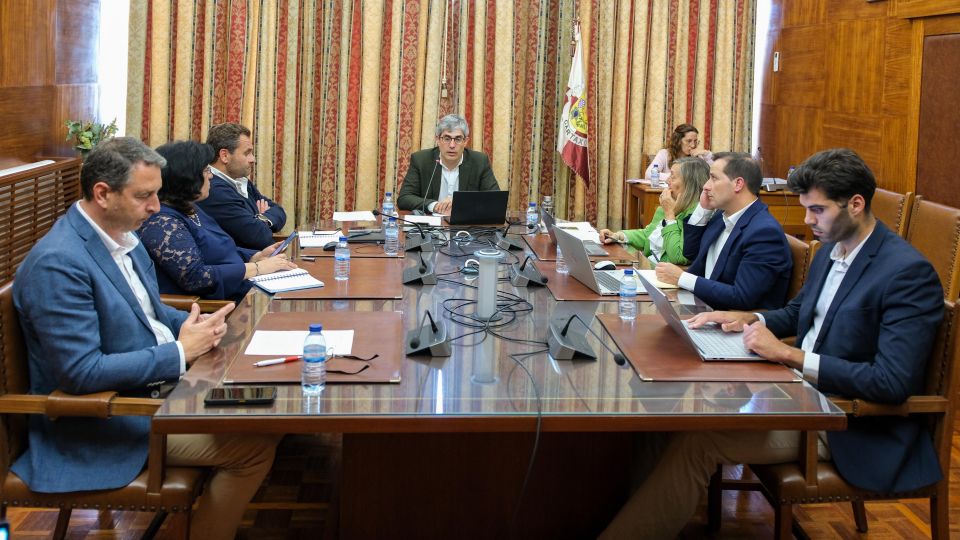 O Município reforça contas positivas